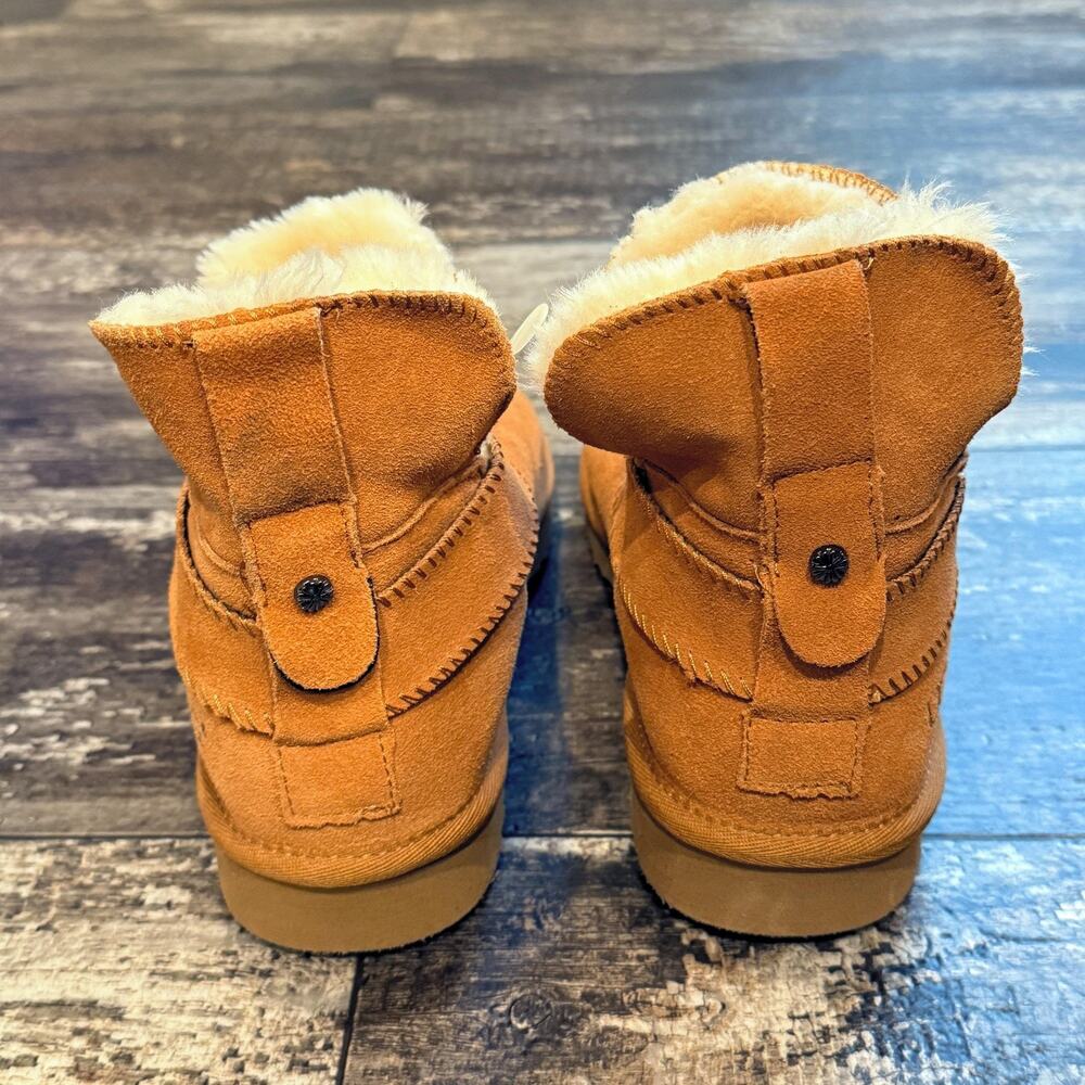UGG Boots Shoes Womens Size 7 Chestnut Sheepskin Fleece Lined Classic Australia - Picture 4 of 14